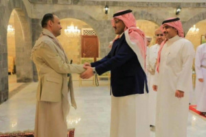 بعد اعتراف أمريكا والسعودية بالحوثي على الانتقالي طرد العليمي وعصابته من عدن