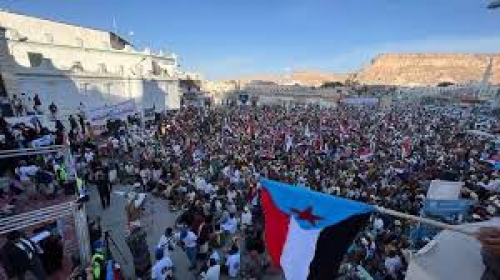 قوة الانتقالي تتآكل.. الجنوب أمام لحظة الحسم والقرار بات ضرورة!