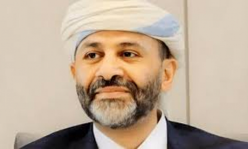 حميد الأحمر سيعود إلى صنعاء بعد وساطة مع الحوثيين