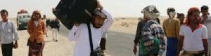 صحفي جنوبي يطالب بمنع النازحين اليمنيين من العودة إلى عدن 