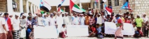 في مهرجان تأييد الإدارة الذاتية للجنوب : أهالي سقطرى يرفعون إعلام الامارات
