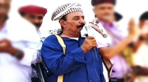 الشيخ "لحمر العولقي" يدعو للكفاح المسلح ضد مليشيات الإخوان في محافظة شبوة. 