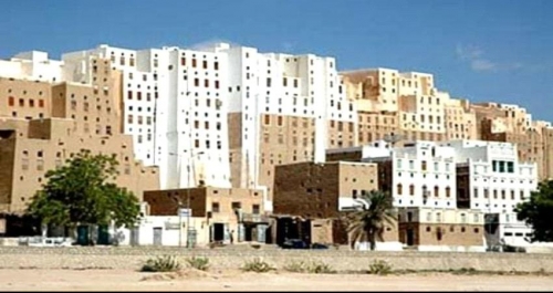 شيوخ 7-7 ..إستطلاع رأي : "مرجعية" و "عصبة أحمرية" تتخذ من حضرموت منطلقا كاذبا لها