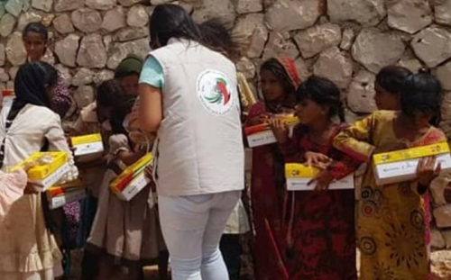 خليفة الإنسانية تسد جوع 461 أسرة بسقطرى