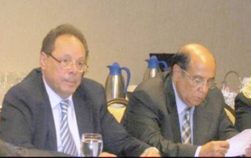 هل قُبض ثمن الصمت المريب والمخزي لـ "علي ناصر" والـ "العطـاس" نقـدا