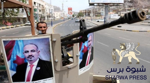 الانتقالي يتصدى سياسيًا وعسكريًا لمراوغات الشرعية في الجنوب 