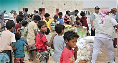 الإمارات تلتزم بجهودها الإنسانية لانتشال المحافظات المحررة 