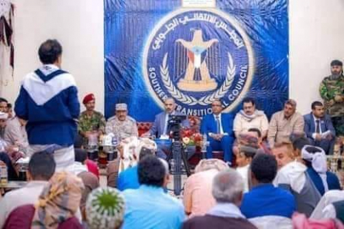 الزبيدي يفتح ملف وزير الدفاع "الصبيحي" الأسير لدى الحوثيين والمتجاهل من قبل الشرعية 