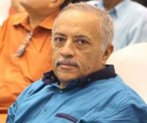 السيرة الذاتية للاستاذ "عيدروس باحشوان" المكلف بتيسير بأعمال مؤسسة 14 اكتوب