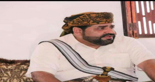 مقدم قبيلة اليزيدي بحضرموت يمهل "لعكب" 48 ساعة للإفراج عن المختطفين لدى المليشيات الإخوانية بشبوة ويتوعد برد قاسم