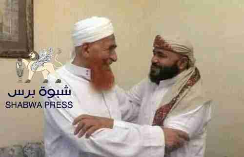 عليكم الانبطاح بأدب.. 8 سنوات تهاجمون الحوثي إعلاميا وتشحتون السلام منه 