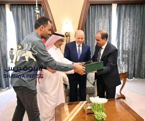 بن مبارك يتوسط لرجل الأعمال بقشان لدى الخارجية الأمريكية
