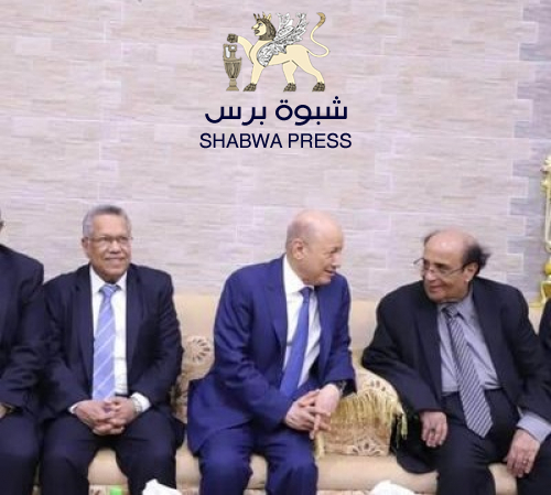 عجائز السياسة... و زوج العجّيز المطلقات !!