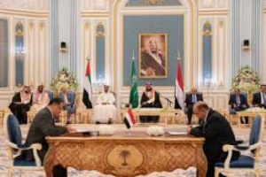 خيارات ما فوق الطاولة تضيق أمام الانتقالي وما تحتها أخطر
