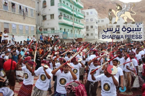 إنتقالي حضرموت يدشن موسم نجم البلدة السياحي بمدينة المكلا 