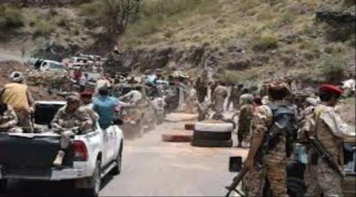 اندلاع اشتباكات بين جنود اللواء 35 مدرع ومليشيات الاصلاح بتعز