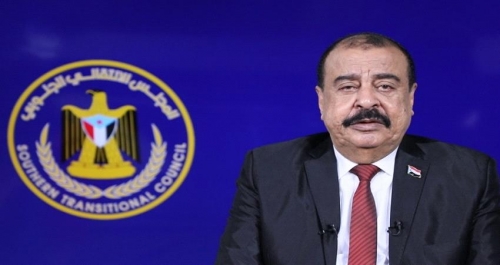 اللواء بن بريك مخاطباً المحتشدين في المكلا: حضرموت مرتكز للجنوب سابقا وحالياً ولاحقا