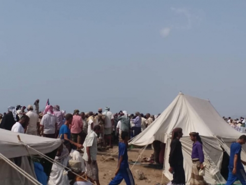 منتسبي الجيش والأمن الجنوبي يحصدون تاريخ نضالهم الطويل في قارعة الطريق 