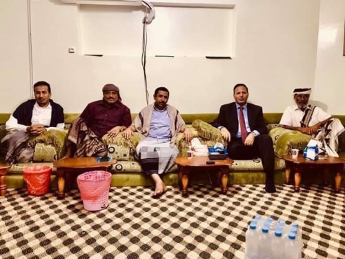 اليوم ومن شبوة هناك من يتآمر على التحالف..! 