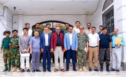 الرئيس القائد عيدروس الزُبيدي يلتقي قيادة انتقالي شبوة والقيادة العسكرية من أبناء المحافظة