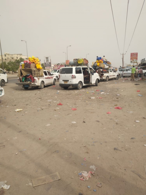 النازحون اليمنيون حركة خبيثة لسرقة المعونات الدولية وإرهاق الخدمات في عدن