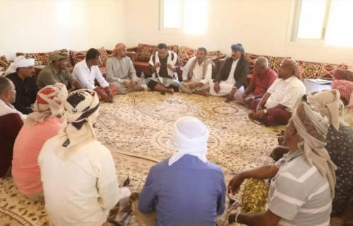 هلال الإمارات يرعى تزويج 200 شاب وفتاة في سقطرى