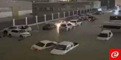 الداخلية الإماراتية: لا خسائر بالأرواح أو إصابات بالغة بسبب الأمطار والسيول