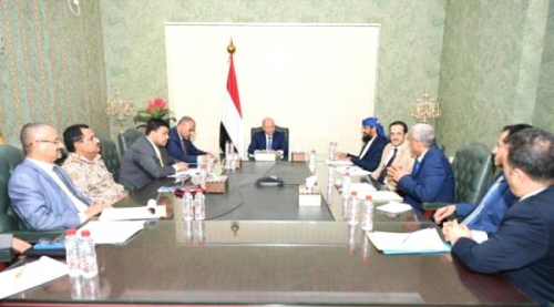 اللواء هيثم قاسم يقدم احاطة للمجلس الرئاسي حول أعمال اللجنة العسكرية المشتركة