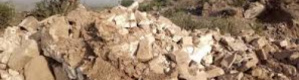 السلفيين في الضالع يكررون جرائم القاعدة بالمكلا بهدم القبور والقباب