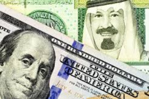 دعوة لفرض الضرائب على بعض التجار بالريال السعودي والدولار