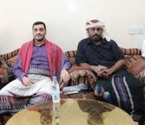 بن حبريش والعامري يشترون مشاركين لإجتماعاتهم بقيمة المواصلات والاعاشة 