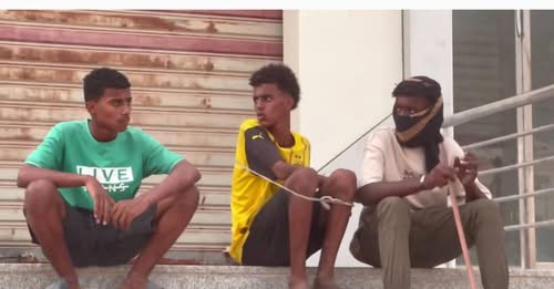 انتشار عصابات نشل وسطو من الحرافيش والأفارقة في شوارع المكلا