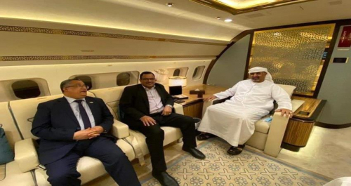 لقضاء إجازة العيد: طائرة ملكية تقل الزبيدي والوفد المفاوض من الرياض الى ابوظبي