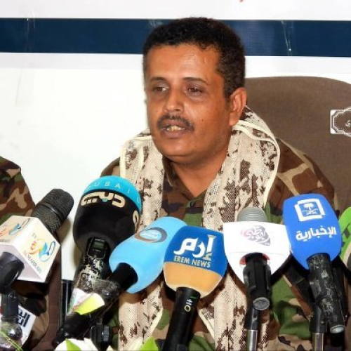 النقيب: ملتزمون بوقف اطلاق النار ونجاح إتفاق الرياض وجاهزون لسحق المليشيات ان تمادت