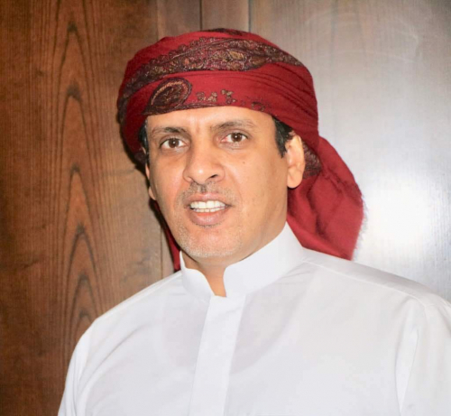 الشيخ "باكريت" ينتقد سياسة التحالف ويطالب بمنطقة عسكرية وتجنيد أبناء المهرة لمنع التهريب