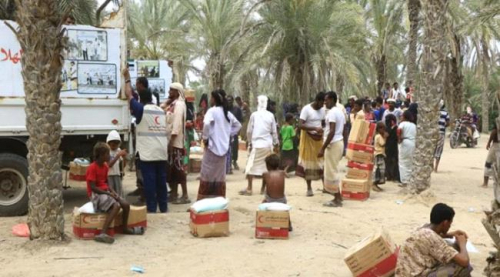 الإمارات تواصل تقديم المساعدات الغذائية للقرى النائية والمحرومة في الساحل الغربي