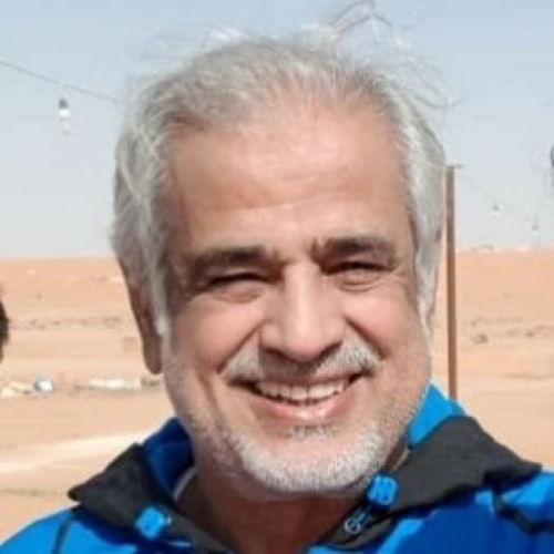 اكاديمي جنوبي: استخدام الشرعية الإخوانية لسلاح الخدمات تجاه الجنوبيين دناءة سياسية