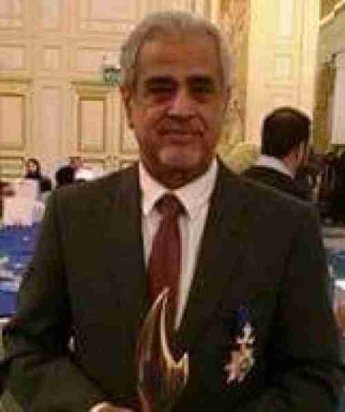 محلل سياسي: الشرعية ستخرج من المشهد السياسي خالية الوفاض