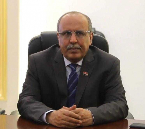 متحدث الانتقالي ينصح "الارياني" بضبط تصريحاته ويلتزم بآداب الضيافة في حضرموت