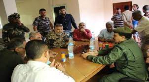 حملة أمنية مفاجئة لردع السماسرة بمصلحة الهجرة والجوازات في عدن