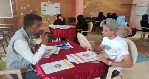 الإمارات تمول مشروع لتعليم أصحاب الهمم من "الصم والبكم" القرآن في عدن