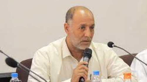 سياسي حضرمي المرحلة تتطلب وحدة الانتقالي مع الجامع الحضرمي 