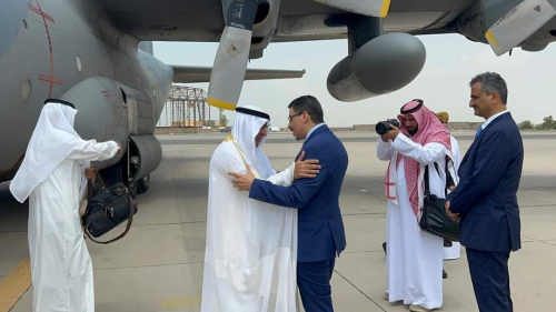 عاجل: وصول أمين عام مجلس التعاون الخليجي إلى عدن لممارسة ضغوط على الانتقالي