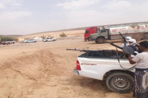 حماية الشركات تهدد باحراق نقطة العطوف بمديرية ساه النفطية بوادي حضرموت