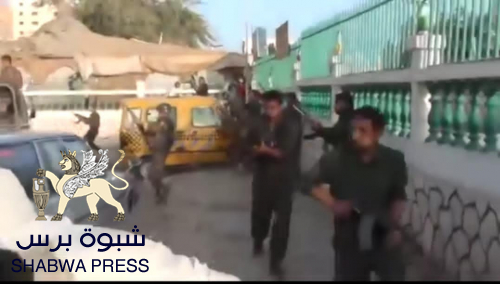 عاجل: قوات علي محسن الأحمر تطلق الرصاص على المتظاهرين في سيئون 