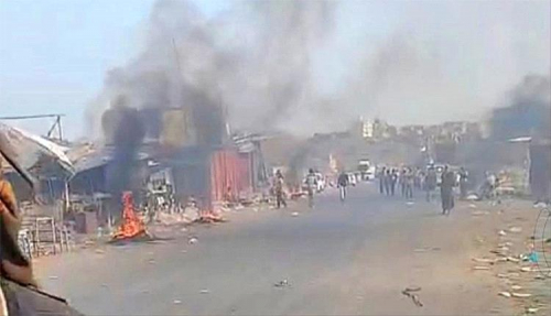 يافع تثور ضد "جشع التجار".. احتجاجات غاضبة على انفلات الأسعار رغم تعافي العملة