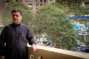 صحفي يمني يكتب: أحمد العيسي رجل الدولة العميقة، الذي صادر الدولة!