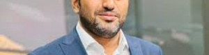 بأموال علي محسن.. إعلامي يمني يشن هجوما على السعودية 