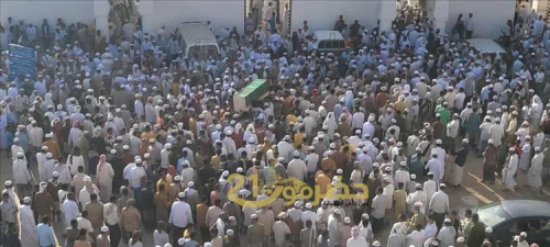 جنازة كبيرة وحاشدة تشهدها تريم لجثمان الشهيد يادين