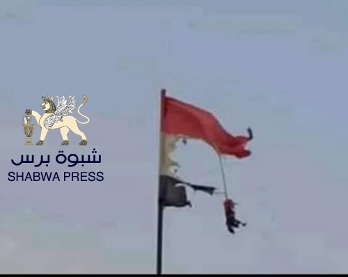 كاتب يمني : التحالف غلطانين ومقصرين ... الإخوان تاعبين في الجبهات!